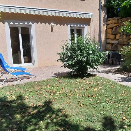 Appartement Dans Propriete Calme En Pleine Nature 챠보니어스레벵즈 외부 사진